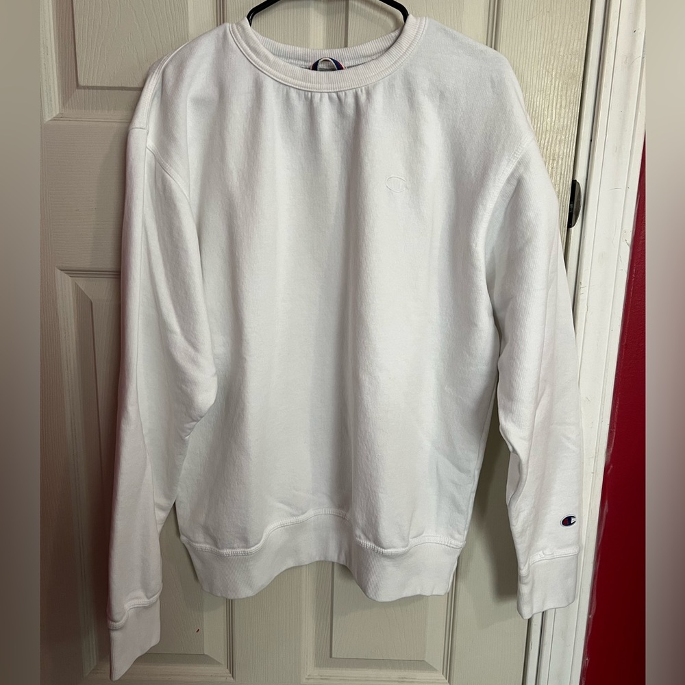 Men’s Champion crewneck